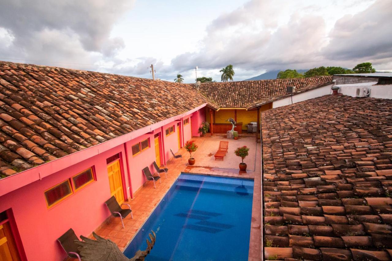 Hotel La Calzada 格拉纳达 外观 照片